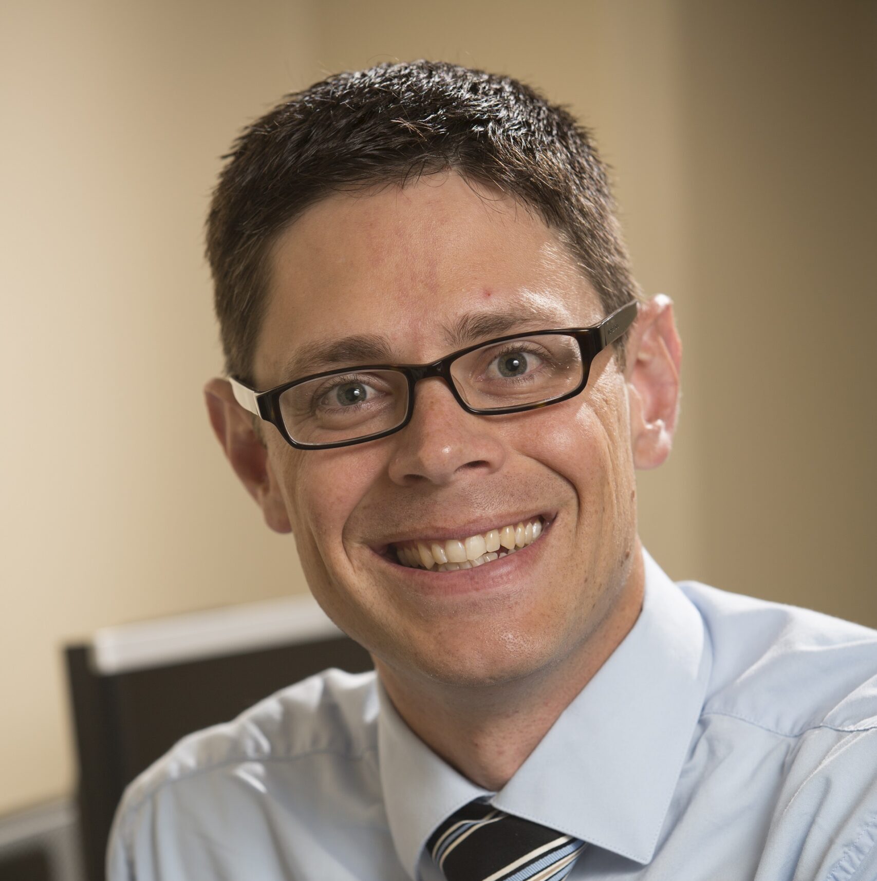 Aaron Zimmerman, OD, MS « East West Eye Conference